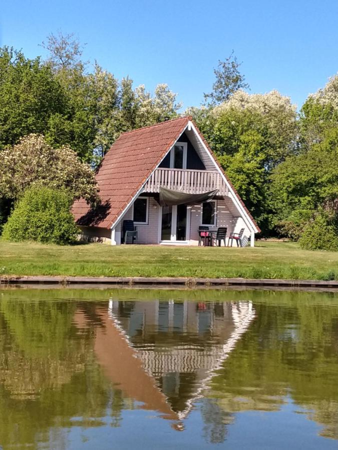 De Gouwe, 158 - Aan Visvijver, De Beste Visstek Gramsbergen Exterior foto